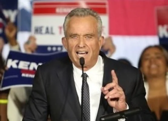 Secretarul american al sănătăţii, Robert Kennedy Jr., numeşte „muribundă” Organizaţia Mondială a Sănătăţii, pe care o acuză că este „împotmolită în birocraţie excesivă, în paradigme înrădăcinate, conflicte de interese şi politici de putere internaţionale”
