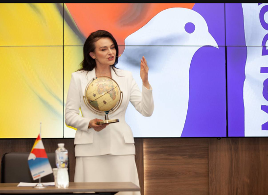 BREAKING Oamenii Rusiei din Republica Moldova, interziși în UE și cu activele blocate. Sunt vizați Victoria Furtună, Alexandru Beșchieru, Vadim Grozavu, Alexei Lungu, Alexandr Nesterovschi, Irina Lozovan și Natalia Parasca