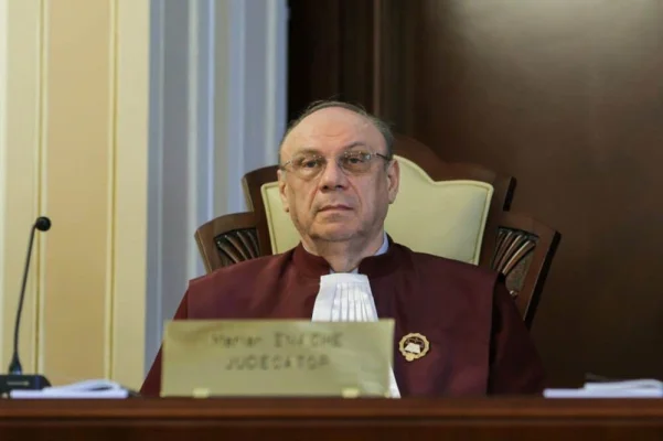 Președintele Curții Constituționale golește de conținut legea ANI prin secretizarea veniturilor partenerilor funcționarilor publici