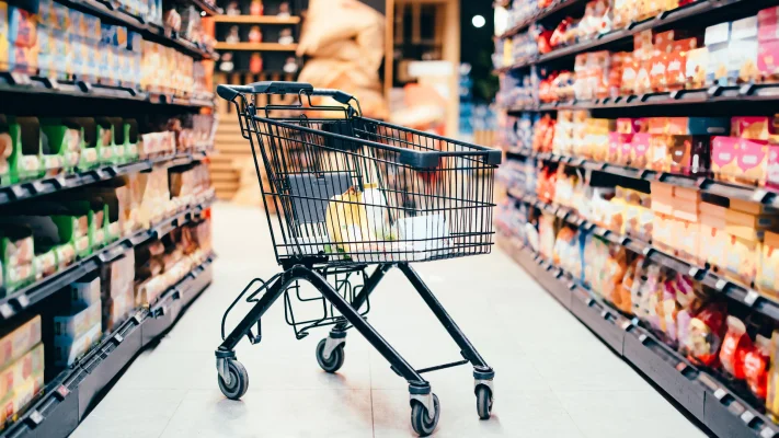 Programul magazinelor și supermarketurilor de Paște 2025