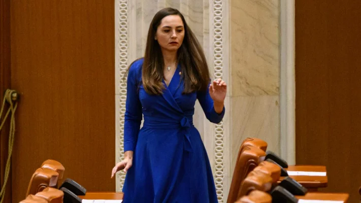 POT se rupe de AUR și anunță că merge la consultările cu Nicușor Dan. Anamaria Gavrilă face parte din delegație