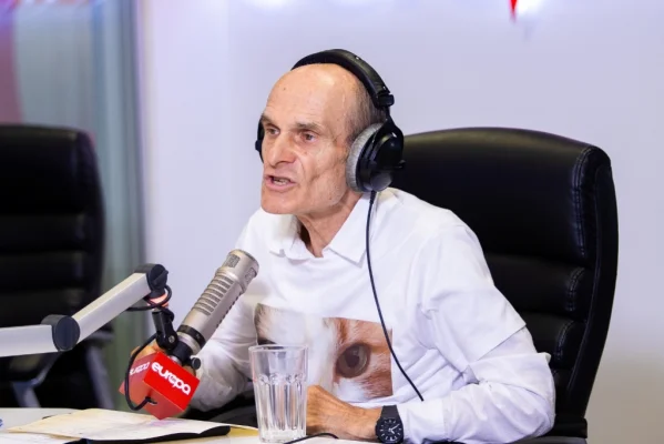 CTP îl atacă dur pe Crin Antonescu: 'Îl interesează să își satisfacă național ranchiuna că nu a intrat în turul doi'