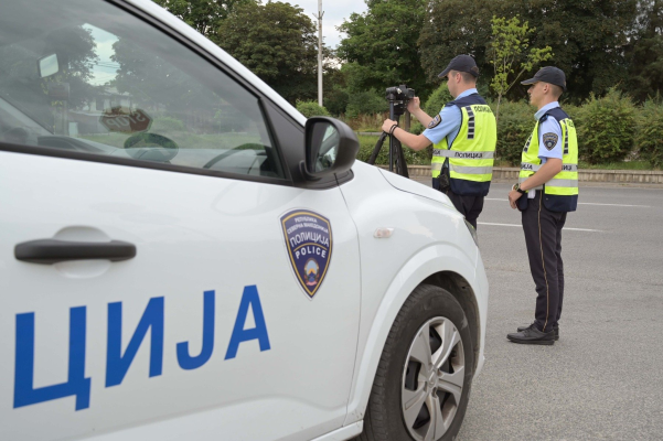 Un fost lider de extremă dreapta din Macedonia de Nord şi trei complici, condamnaţi la închisoare pe viaţă pentru răpiri urmate de omucideri
