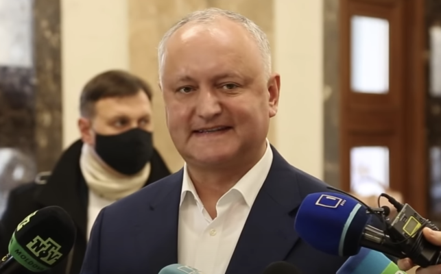 Pro-rusii din Moldova s-au unit, mesaje identice cu ale AUR – Georgescu: „Sa punem capat dictaturii emisarilor lui Soros si a globalistilor”