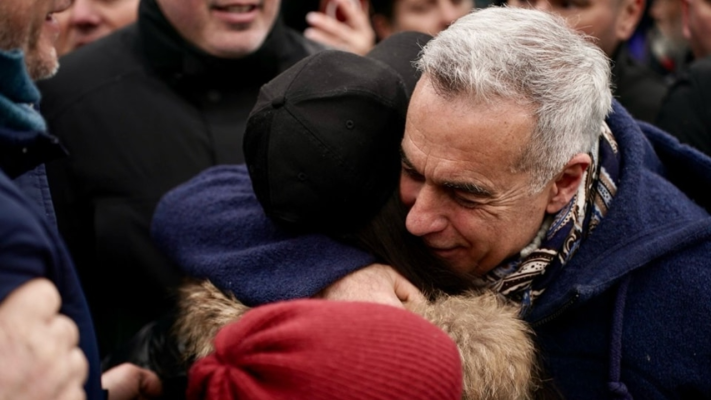 Călin Georgescu, mesaj de mobilizare pentru susținătorii săi la ieșirea de la controlul judiciar: „Acest regim fanariot a impus jug de taxe și impozite peste poporul român”