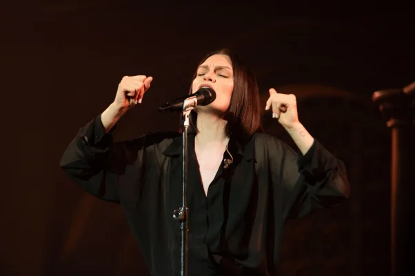 Jessie J, diagnosticată cu cancer la sân: „Este groaznic în orice formă"
