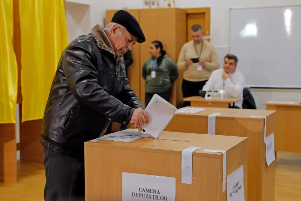 Start în cursa pentru alegerile prezidențiale 2025. Românii vor avea de ales, pe 4 mai, din 11 candidați de pe buletinul de vot