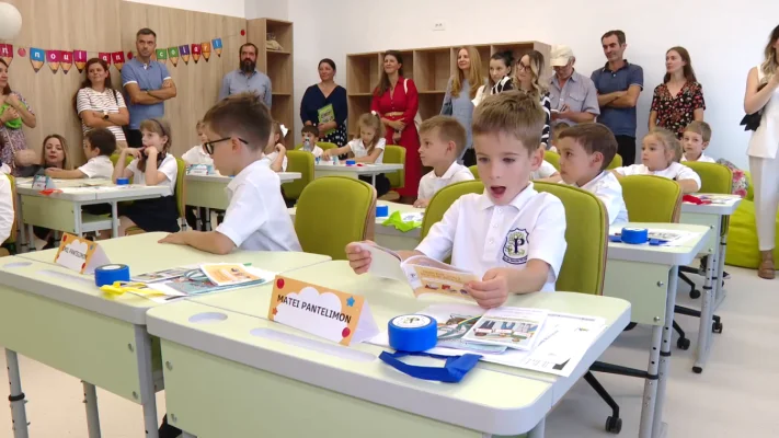 5 iunie 2025, Ziua Învățătorului. Elevii și profesorii au zi liberă