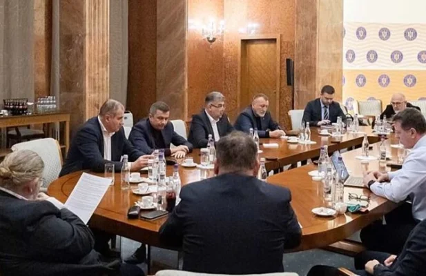 Discuțiile privind măsurile fiscal-bugetare continuă miercuri. Consilier prezidențial: Au fost înregistrate progrese