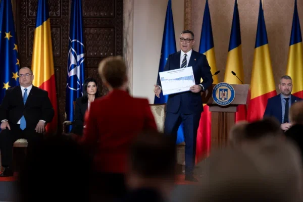 Afirmațiile false ale politicienilor în dezbaterea de la TVR. Care sunt candidații la prezidențiale prinși cu minciuna