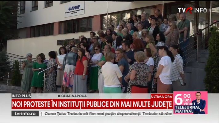 Protestele continuă și astăzi, în țară. Angajați de la Primăria Capitalei, ANAF, INS, Apele Române au ieșit în fața instituțiilor