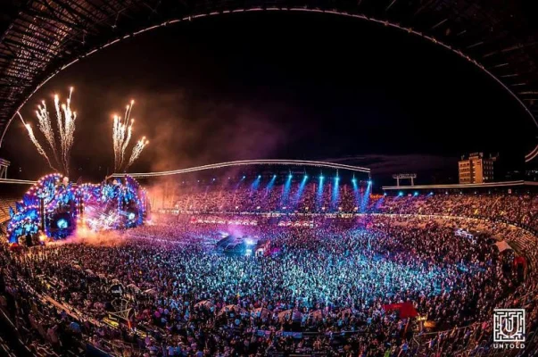 Festivalul Untold oferă abonamente gratuite elevilor care obțin media 10 la Bacalaureat