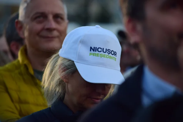 Primul sondaj despre Nicuşor Dan după ce acesta a ajuns președinte
