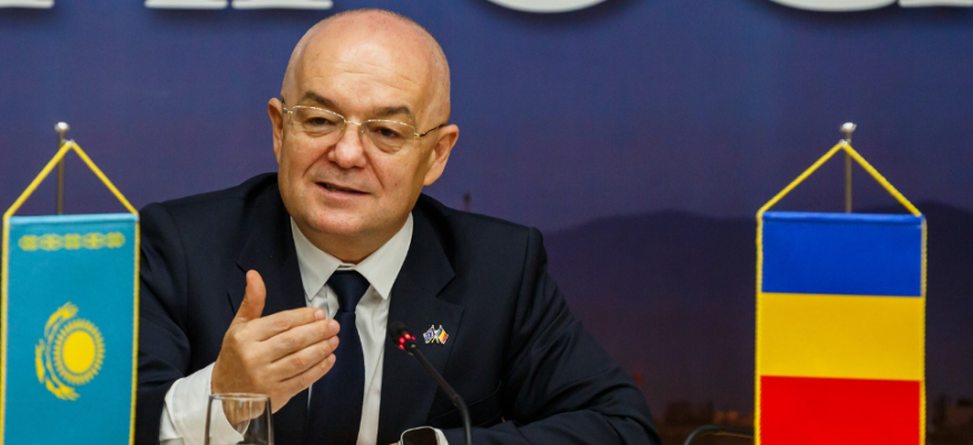 Reacția lui Fritz după ce Boc i-a numit pe consilierii USR ”papagali şi populişti” la Cluj şi ”responsabili la Bucureşti când e nevoie”