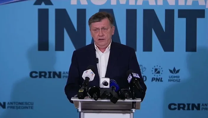 CNSAS: Crin Antonescu a dat o declaraţie la Securitate în 1988, dar nu a fost colaborator. Reacția candidatului la prezidențiale