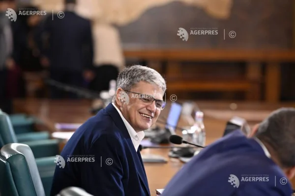 Guvern: Modificări tehnice ale normelor de gestionare a fondurilor europene pentru o mai bună absorbție