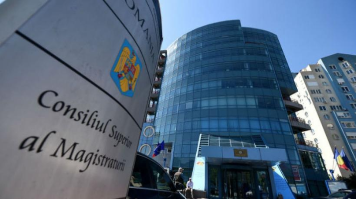 CSM îl acuză pe Nicușor Dan că blochează numirea și eliberarea din funcție a 51 de judecători