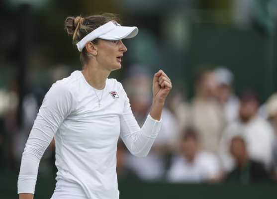 Irina Begu, revenire spectaculoasă și victorie în primul meci la Wimbledon, 7-6(6), 1-6, 6-3 cu slovena Kaja Juvan