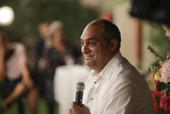 Sociologul Gelu Duminică, analiză în ziua fierbinte a votului: ”Democrația și libertatea sunt chestiuni pe care le aperi zi de zi” / ”Nu există mai multe Românii. România este una, a noastră, a tuturor!”