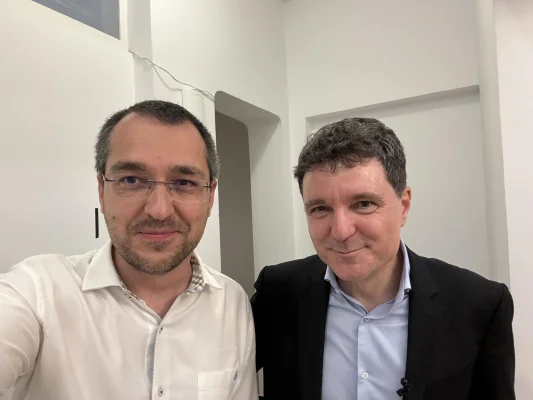 USR se mobilizează pentru turul doi. Ghid pentru susținătorii lui Nicușor Dan