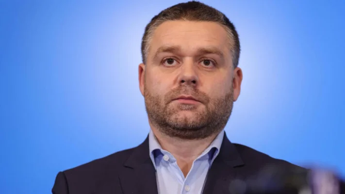 Ciprian Ciucu susține că Guvernul Ciolacu a făcut două mari greșeli. 'PSD nu are o personalitate la nivelul de încredere pe care o are Ilie Bolojan'