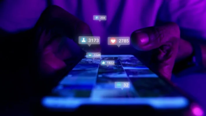 Mesajele de pe internet care sunt extremiste și incită la ură vor fi interzise. Proiectul a fost votat de Camera Deputaților