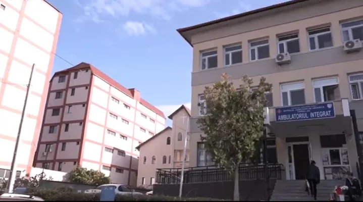 A fost trimis la Parchet raportul de medicină legală privind moartea în spitalul din Târgu Jiu a unui tânăr de 16 ani care suferea de apendicită / Dosar in rem pentru ucidere din culpă