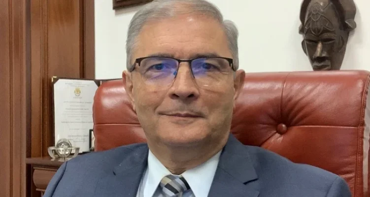 Video
        Ce spune Silviu Predoiu, fost șef al SIE, despre comunism: „Nu a fost atât de rău, eu îmi vedeam de vacanțe, de distracție”