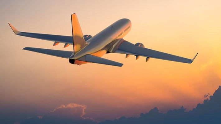 Prețurile biletelor de avion transatlantice scad. Vest-europenii renunță la călătoriile în SUA