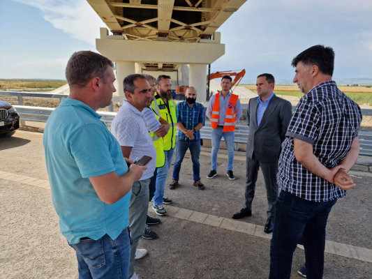 Ciprian Șerban, în control pe A7 : Am cerut eficiență maximă. Până la finalul lunii viitoare, să poată fi deschisă circulația și pe acest lot