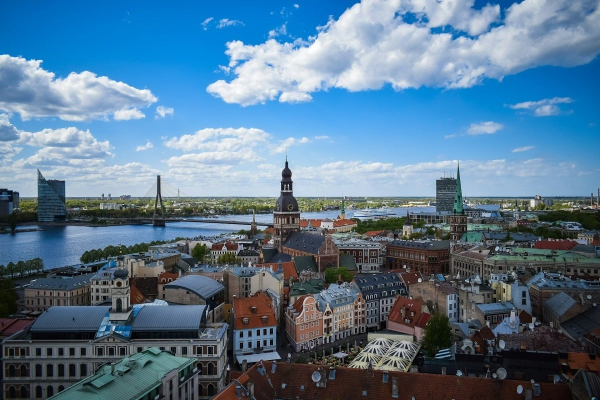 Cinci dintre cele mai bune city break-uri europene pentru vară, conform The Guardian