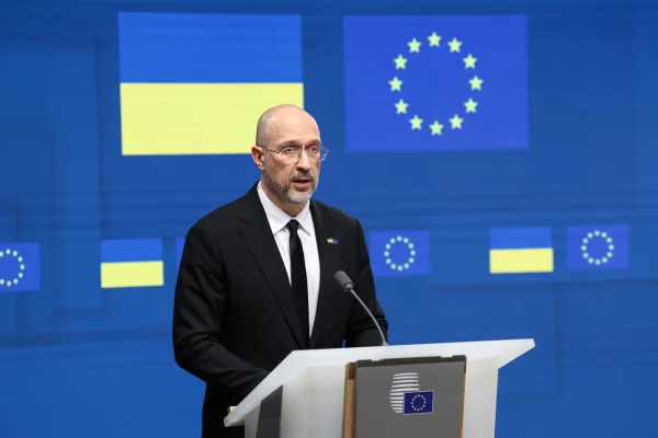 Marea Britanie oferă Ucrainei 2,26 miliarde de dolari pentru armament