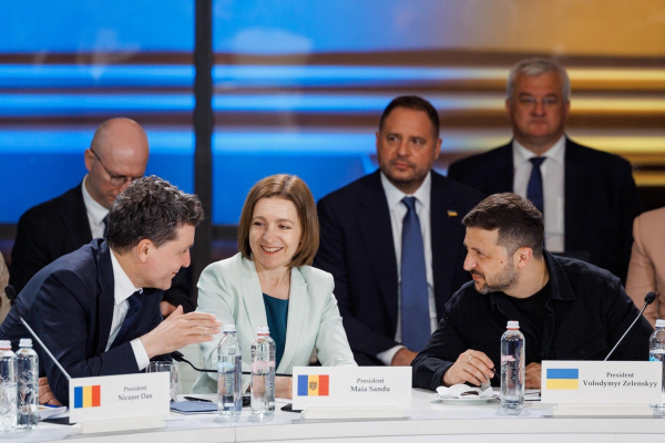Maia Sandu: Moldova ar putea să devină o bază a războiului hibrid împotriva UE dacă Rusia preia controlul la Chişinăul / ”Rusia încearcă să ne submineze instituţiile”