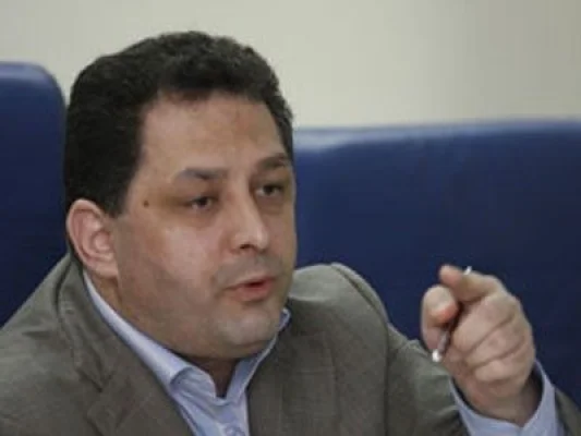 Dacă nu-și dă demisia de la șefia CCR, Vanghelie amenință cu dezvăluiri. ”Vă spun cu ce-a fost șantajat” 