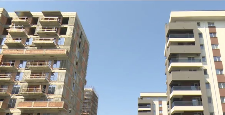 Dezvoltatorii imobiliari, sub lupa Consiliului Concurenței. Clienții nemulțumiți pot completa trei chestionare