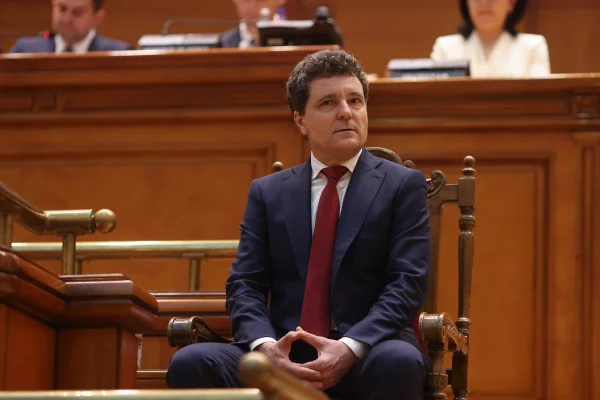 Nicuşor Dan anunță că miercuri va avea prima rundă de discuţii cu partidele în vederea formării noului guvern
