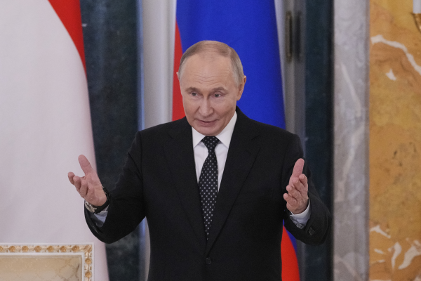 Rusia amenință iar că ar putea folosi arma nucleară. Fost diplomat la Moscova: Sunt declarații hazardate, cu rol de coerciție în câmpul diplomatic