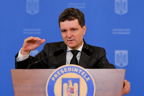 Nicuşor Dan, despre rolul serviciilor în combaterea evaziunii fiscale: SERVICIILE nu fac controale, ele culeg informații