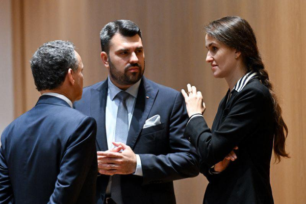 Oana Țoiu s-a întâlnit cu omologul său din Republica Moldova, Mihai Popșoi: „Are în continuare nevoie de SPRIJIN și asistență”