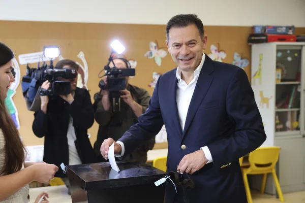 Alegeri Portugalia: Coaliția guvernamentală de dreapta câștigă scrutinul, dar nu obține majoritatea