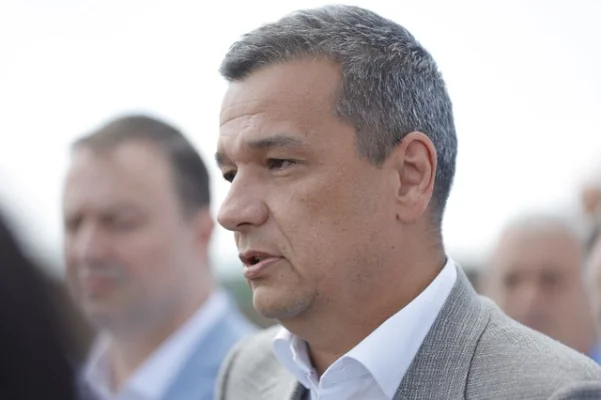 Grindeanu, după materialul de presă referitor la parlamentarii care decontează chiria deşi au proprietăţi în Capitală: Am cerut colegilor parlamentari să renunţe ”de urgenţă” la sumele provenite din deconturi ale chiriei dacă au o proprietate în Capitală