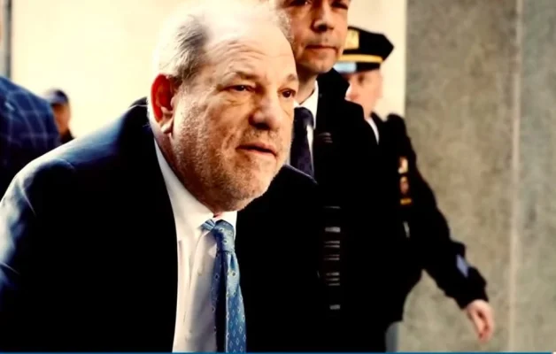Fostul magnat al cinematografiei, Harvey Weinstein, condamnat pentru infracțiuni sexuale în cadrul unui nou proces în New York