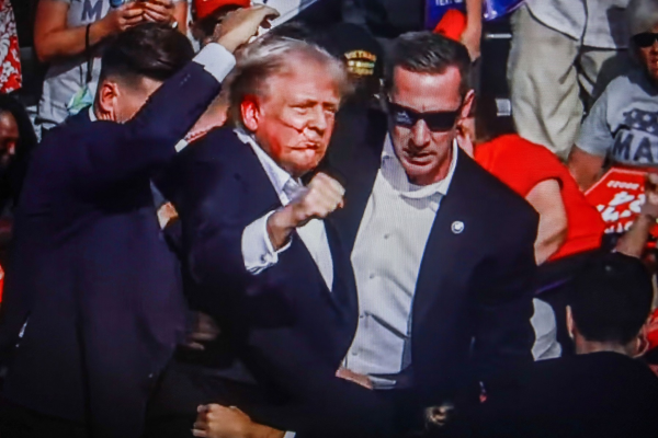 Secret Service suspendă şase agenţi pentru greşeli în cazul tentativei de asasinare a lui Trump