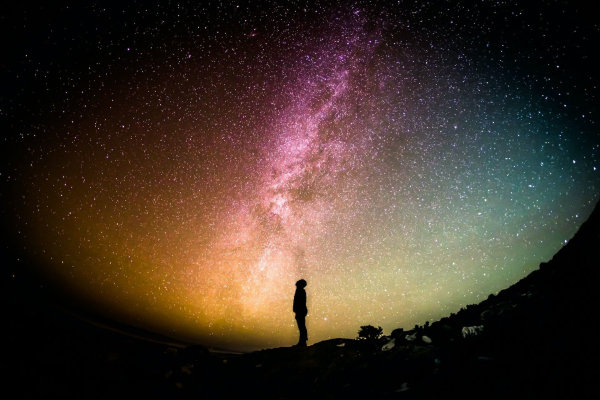 O galaxie „fosilă”, neschimbată de 7 miliarde de ani, descoperită de astronomii din Italia