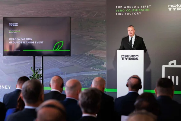 VIDEO A început construirea noii fabrici Nokian Tyres. Ciucă: Avem nevoie de proiecte de anvergură care să aibă o contribuţie substanţială la dezvoltarea economiei noastre