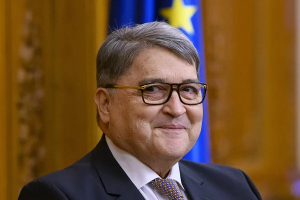 Hurezeanu, de Ziua Românilor de Pretutindeni: Niciodată diaspora nu a fost mai aproape de țară
