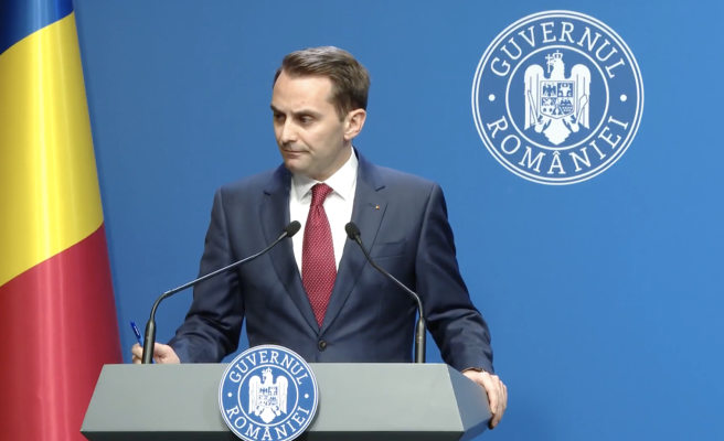 BREAKING NEWS Guvernul cheltuie 1 milion de lei pe lună pentru 30 de mașini, pe lângă combustibil. Șeful Cancelariei, Jurca: ”A fost un șoc și pentru mine”. Schimbări de răsunet în Executiv