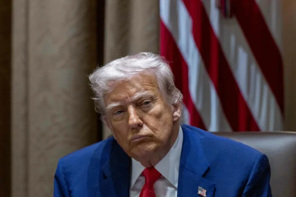 Curtea Supremă îi permite lui Donald Trump să anuleze statutul de imigrant al venezuelenilor