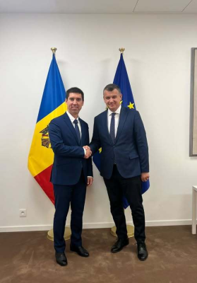 Europaramentarul PMP Eugen Tomac, întâlnire cu vicepremierul moldovean Mihai Popşoi: Alegerile din această toamnă vor fi cruciale. Miza este uriaşă. Rusia va încerca din toate puterile să readucă Republica Moldova în sfera sa de influenţă