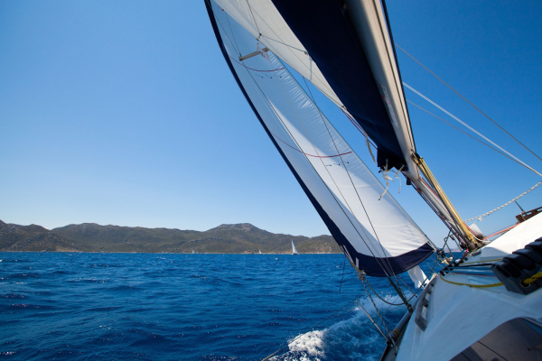 Începe regata Black Sea 200, prima competiție offshore non-stop din țară. Evenimentul sportiv poate fi urmărit online
